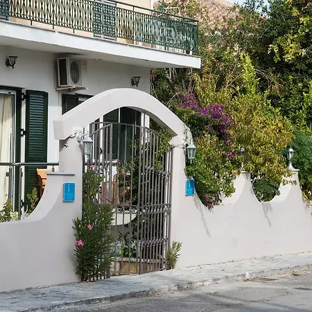 George House Villa Kariotai